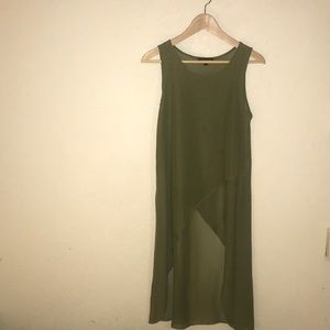 Shear green high low shirt